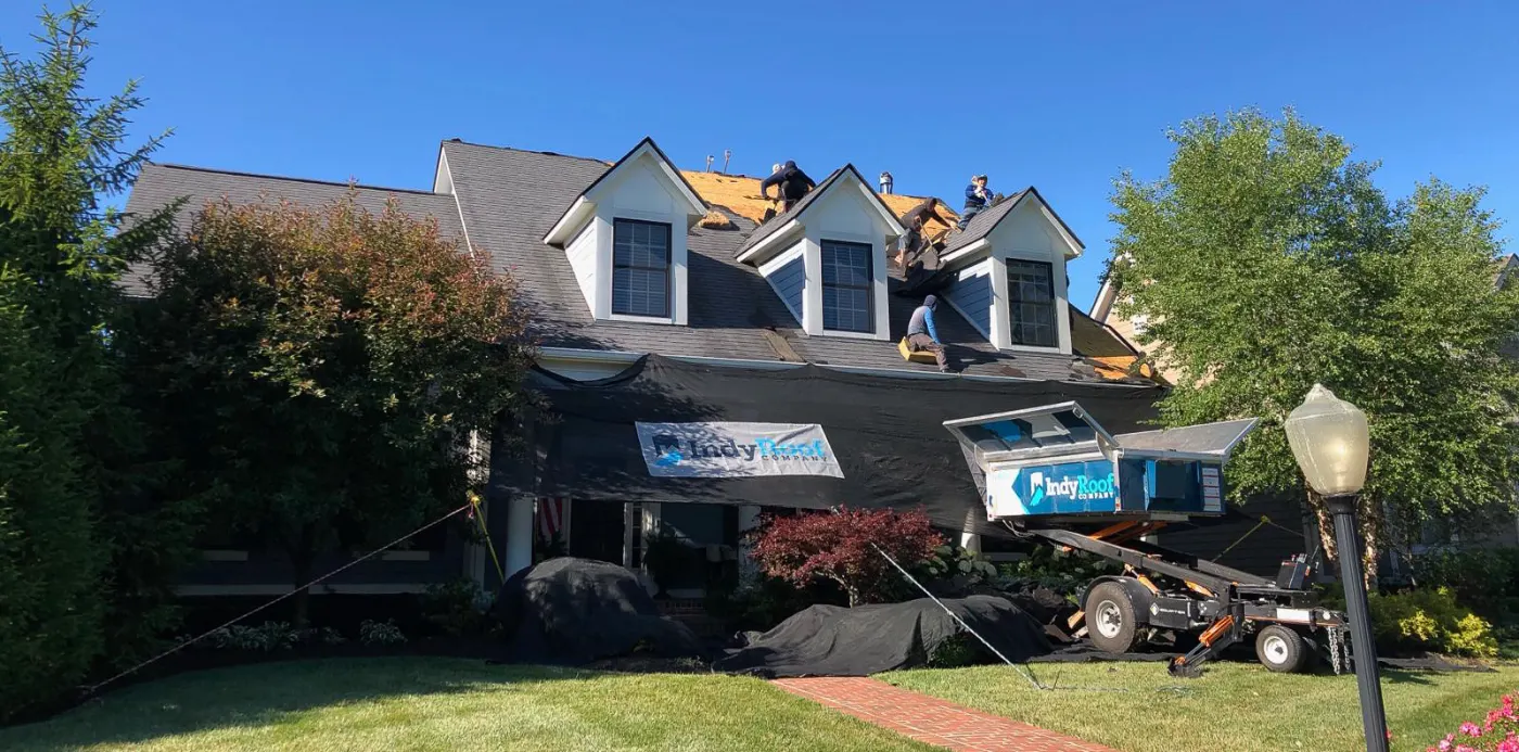 Manufacturer-certified roof installation in Hardinsburg